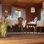 Landsitz Roemerhof - Aparthotel Kitzbuhel