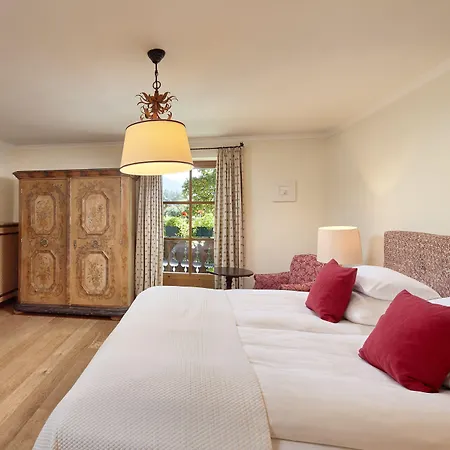 Landsitz Römerhof - 4*