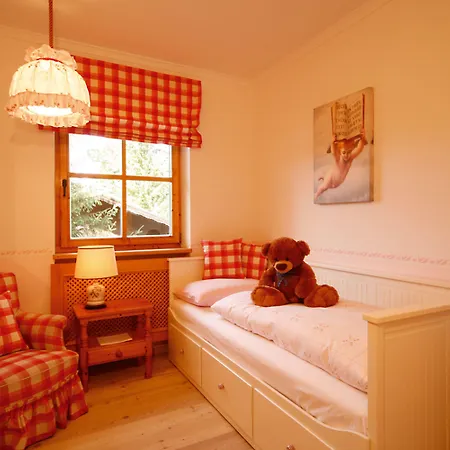 Landsitz Römerhof - 4* Kitzbühel