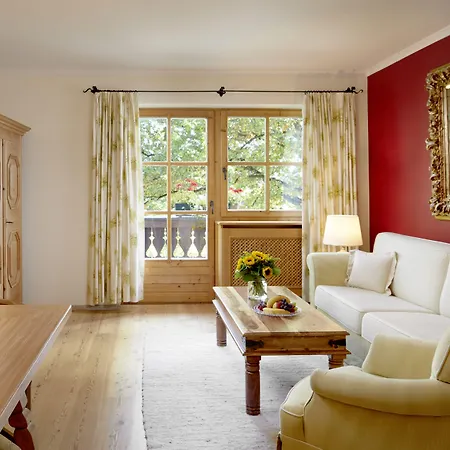 Landsitz Römerhof - 4* Kitzbühel