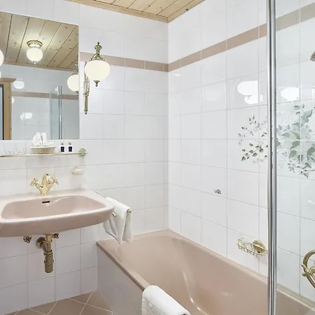 Apartahotel Landsitz Roemerhof - 4*