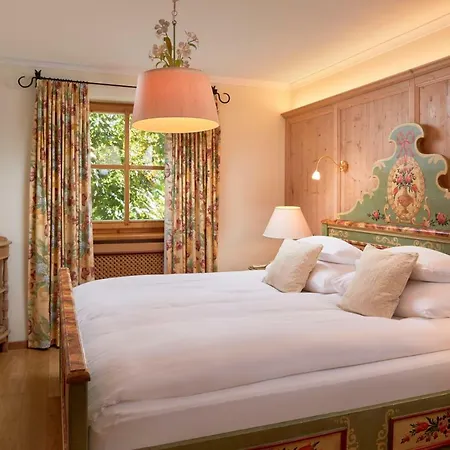 Apartahotel Landsitz Roemerhof -