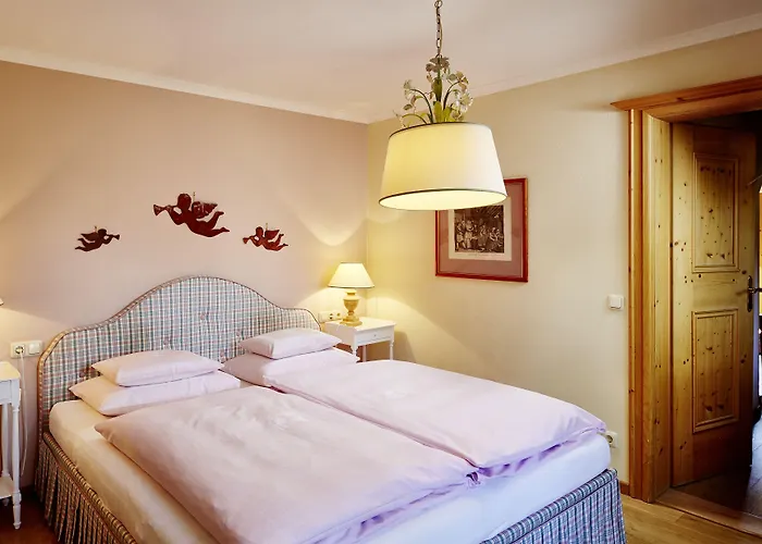 Апарт-готель Landsitz Roemerhof - 4*