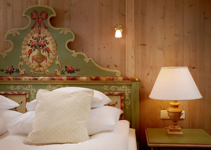 Landsitz Roemerhof - Апарт-готель Кіцбюель