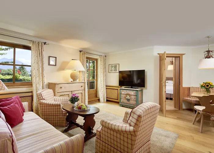 Апарт-готель Landsitz Roemerhof - 4*