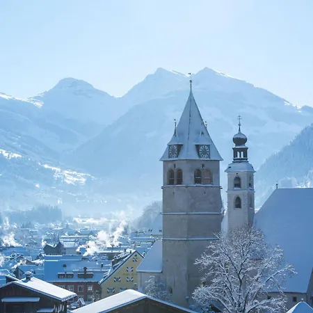 Landsitz Roemerhof - 4* Kitzbuhel