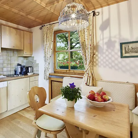 Hotel apartamentowy Landsitz Roemerhof - Kitzbühel