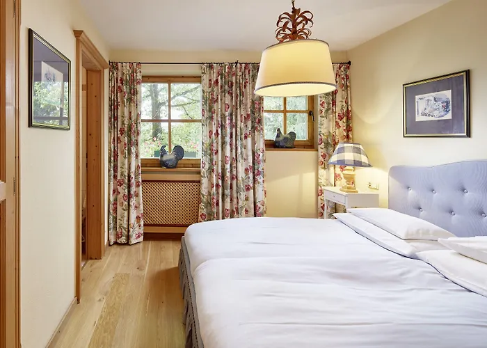 Aparthotel Landsitz Roemerhof - Kitzbuhel