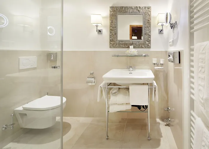 Landsitz Roemerhof - Aparthotel Kitzbuhel