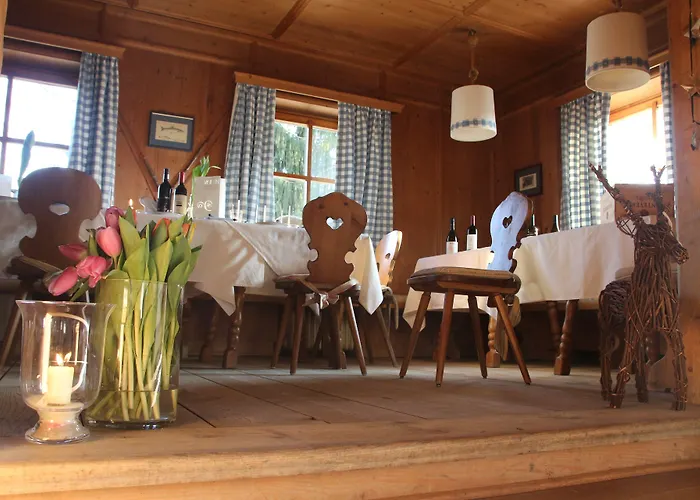 Landsitz Roemerhof - Aparthotel Kitzbuhel